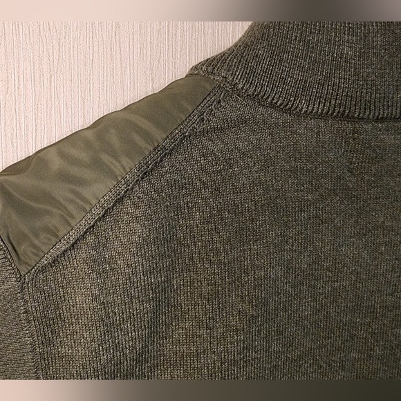 Polo Ralph Lauren Men's Olive Woven Knit Fully Lined Zipper Front Hybrid Vest - Picture 13 of 13